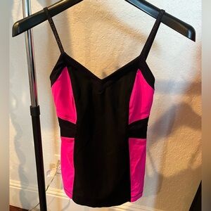 Lululemon Elongate Size 4 Top